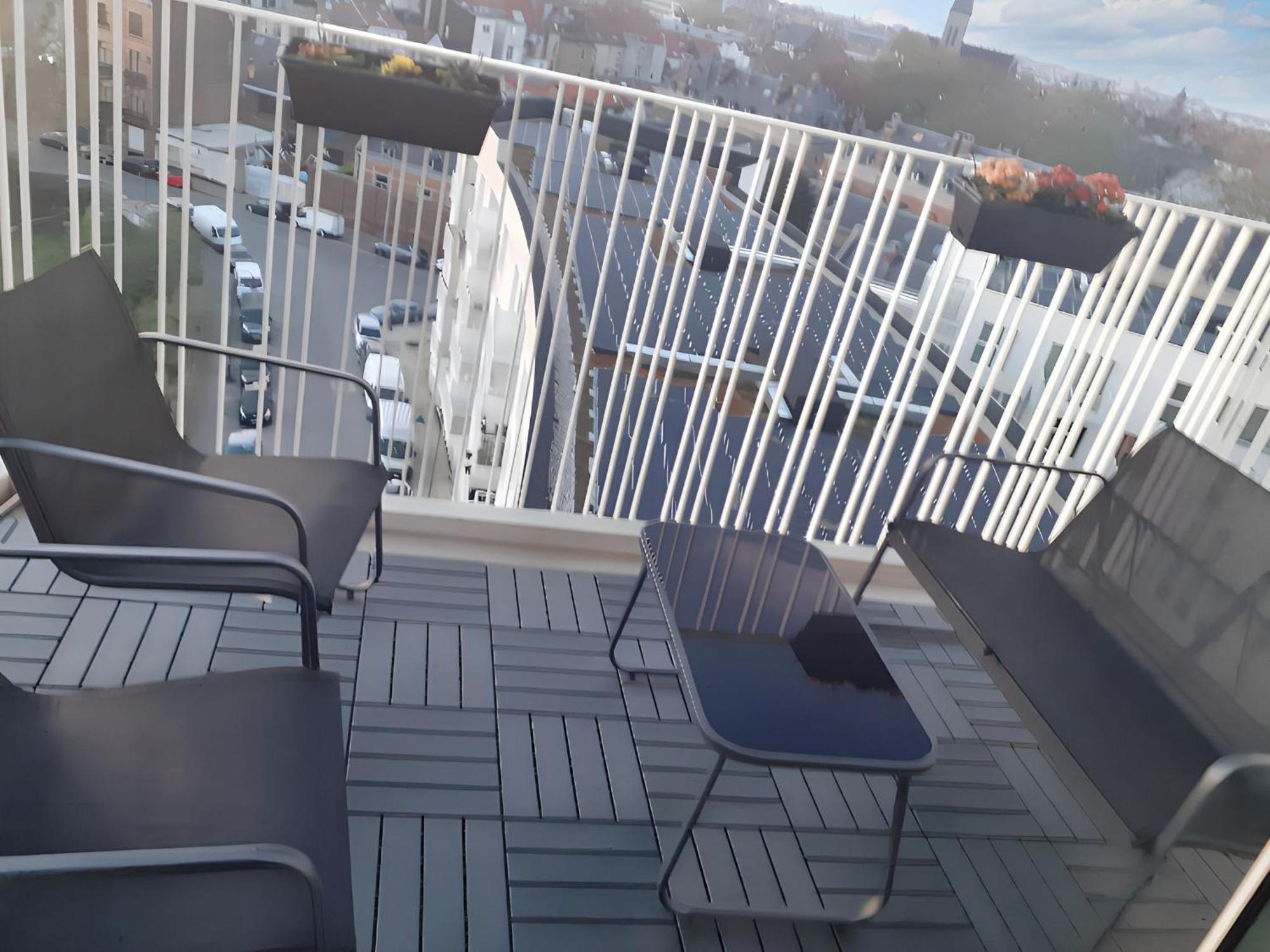 Modern Apartment In Cureghem Anderlecht 134 M² + Terrace Брюссель Екстер'єр фото